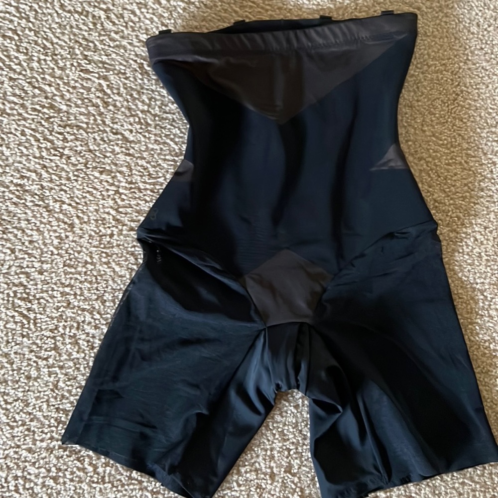 M size body shaper HONEYLOVE BRAND